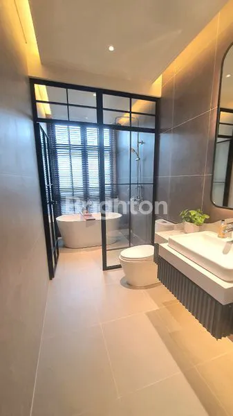 image RUMAH KONSEP RESORT DI SYMPHONIA GADING SERPONG  (4)