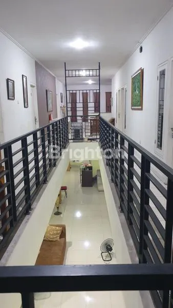 image RUMAH KOST FULLY FURNISHED STRATEGIS DI BSD (6)
