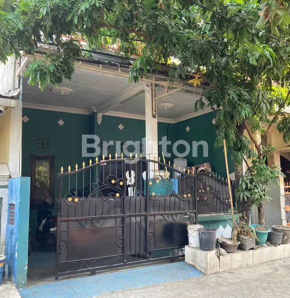 image RUMAH 2 LANTAI DI LINGKUNGAN NYAMAN STRATEGIS DEKAT KOTA SIDOARJOWAHYU TAMAN SARIROGO (1)