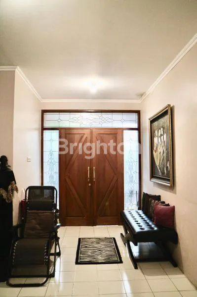 image RUMAH 2 LANTAI SIAP HUNI DI KEMANG PRATAMA 1 - BEKASI SELATAN (NEGO) (3)