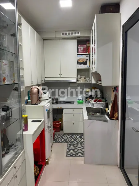 image RUMAH CLUSTER 2 LT SEMI FURNISHED DI CITRA GARDEN PURI JAKARTA BARAT   (3)