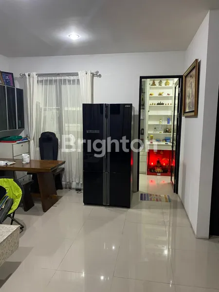 image RUMAH CLUSTER 2 LT SEMI FURNISHED DI CITRA GARDEN PURI JAKARTA BARAT   (5)