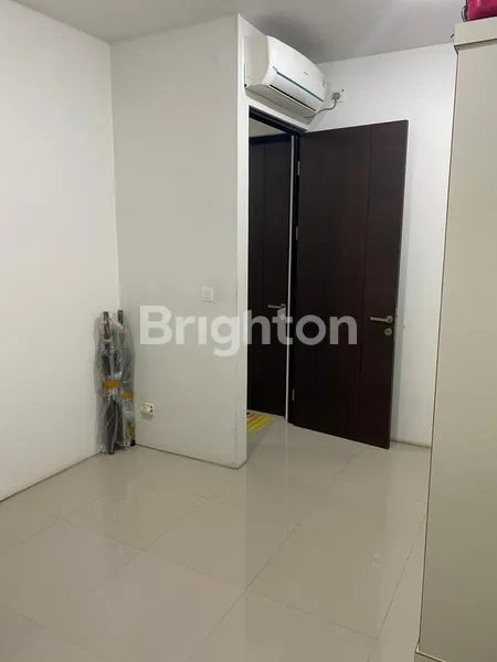 image RUMAH CLUSTER 2 LT SEMI FURNISHED DI CITRA GARDEN PURI JAKARTA BARAT   (7)