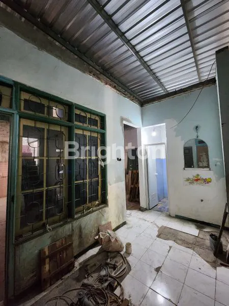 image RUMAH HITUNG TANAH DI TAMAN PONDOK INDAH (1)