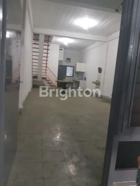 image RUKO SIAP HUNI DAN NYAMAN DALAM INTI KOTA (3)