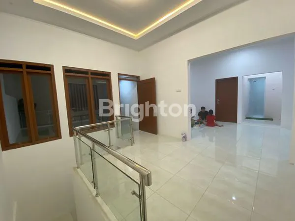 image RUMAH BARU 2 LT SIAP HUNI DI AREA PADASUKA BANDUNG (7)