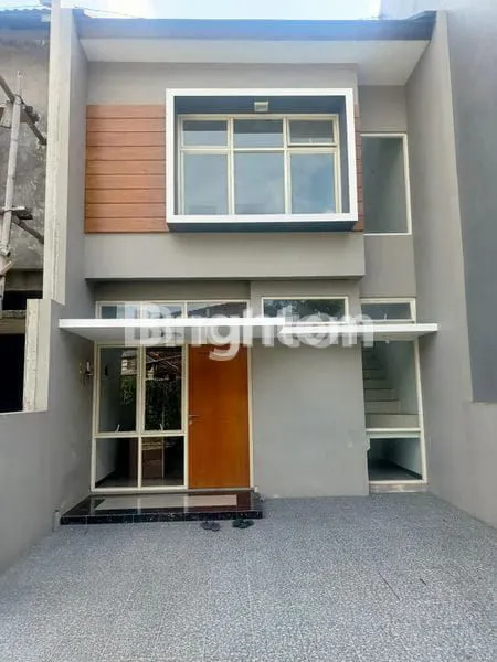 image RUMAH BARU MINIMALIS 2 LANTAI DI PENUMPING SOLO (1)