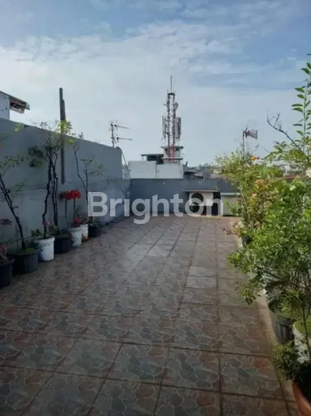 image JUAL RUKO JALAN UTAMA STRATEGIS TELUK GONG, PENJARINGAN , JAKARTA UTARA (6)