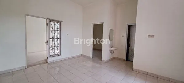 image DISEWAKAN RUMAH KOTA WISATA CIBUBUR, BOGOR, BEKASI, JAKARTA TIMUR (2)