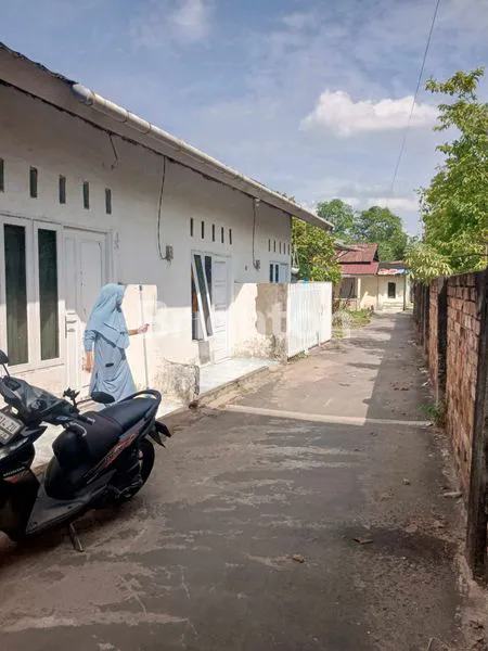 image BEDENG 2 PINTU DIJUAL CEPAT (1)