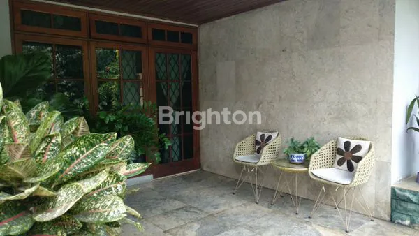 image RUMAH DAN TEMPAT USAHA HITUNG TANAH LEBAK BULUS (3)