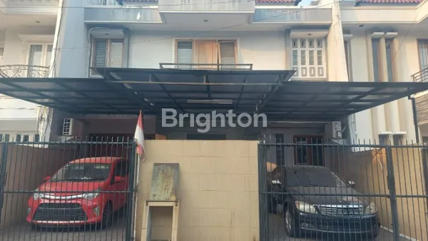 image DIJUAL RUMAH YG NYAMAN DI GADING KIRANA KELAPA GADING (2)