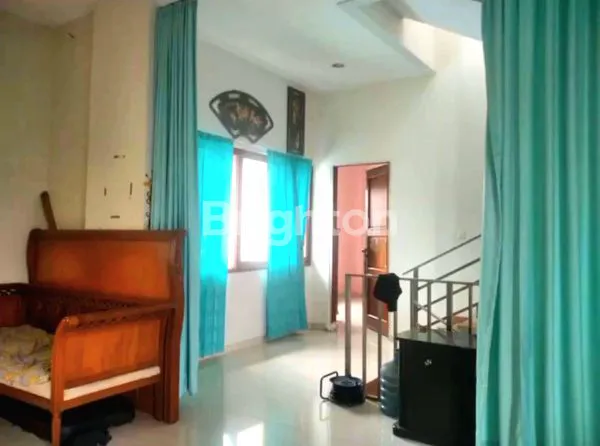 image RUMAH HUK MERUYA UTARA 2 LANTA I BARU RENOVASI SIAP DIHUNI (5)