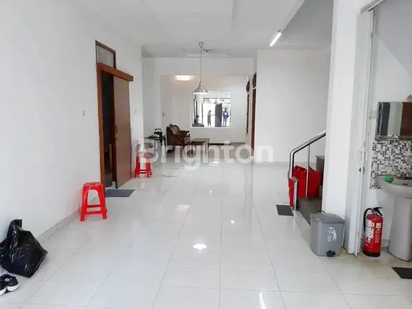 image RUMAH INTERCON UKURAN 10X20 KEBON JERUK JAKARTA BARAT (3)