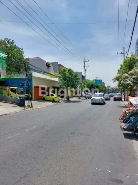 image RUKO KEDUNGSARI PUSAT KOTA DEPAN NOL JALAN RAYA SIAP PAKAI (2)
