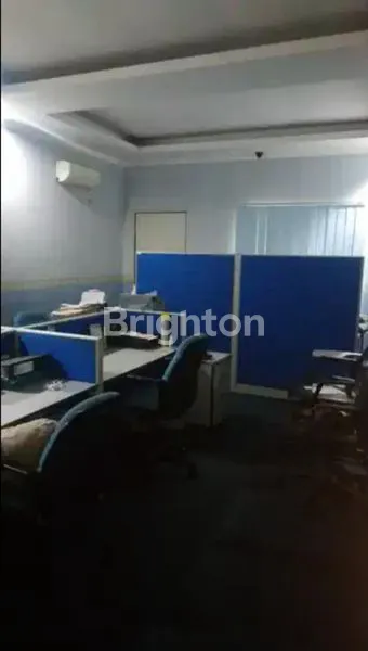 image SEWA RUKO GANDENG STRATEGIS SIAP PAKAI UNTUK KANTOR DI SRENGSENG, KEBON JERUK, JAKARTA BARAT (6)