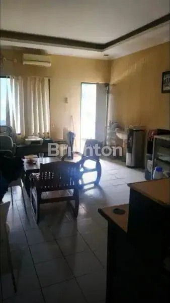 image SEWA RUKO GANDENG STRATEGIS SIAP PAKAI UNTUK KANTOR DI SRENGSENG, KEBON JERUK, JAKARTA BARAT (3)