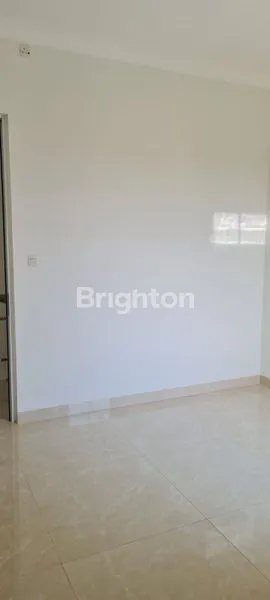 image RUMAH 2 LANTAI BANGUNAN BARU SIAP HUNI (6)