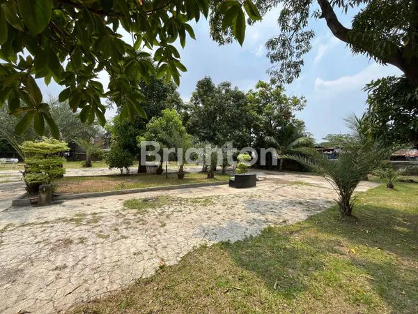 image RUMAH HITUNG TANAH DEKAT SUMMARECON BEKASI, JALAN PERJUANGAN BEKASI (3)