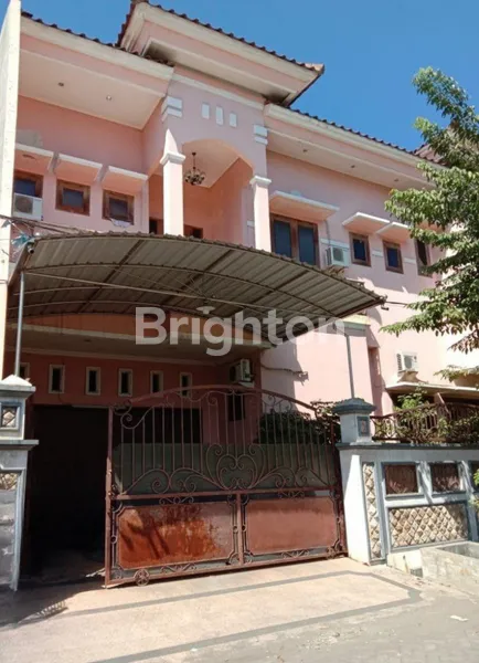 image RUMAH HOOK MEWAH 2 LANTAI KUTISARI DEKAT UK PETRA, SIER RUNGKUT, UBAYA (1)