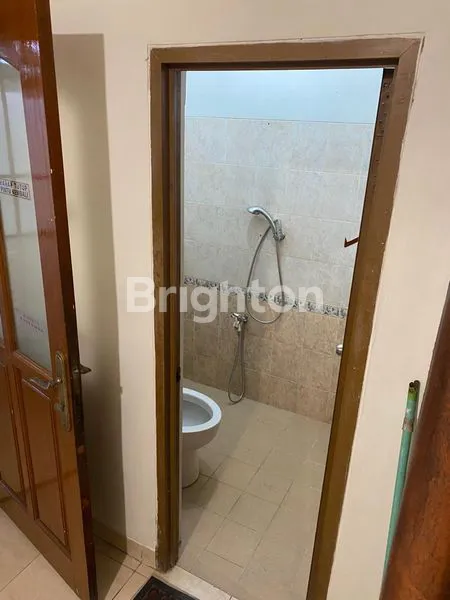 image DI JUAL CEPAT RUMAH 2 LANTAI SIAP HUNI DI SUMAGUNG KELAPA GADING (6)