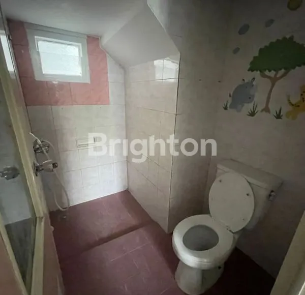 image ONE GATE SYSTEM! RUMAH NYAMAN SIAP HUNI DALAN CLUSTER FAVORITE KOTA WISATA (4)