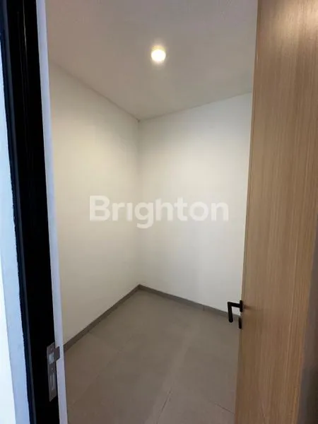 image RUMAH CENTRAL PARK MERR BAGUS TERAWAT DEKAT MEDOKAN ASRI, MEDOKAN AYU, PURIMAS, ALANA, RUNGKUT ASRI, WIGUNA, CENTRAL PARK GUNUNG ANYAR (5)