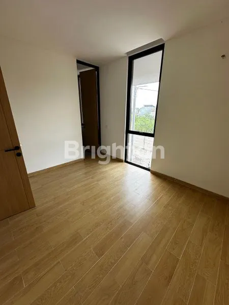 image RUMAH CENTRAL PARK MERR BAGUS TERAWAT DEKAT MEDOKAN ASRI, MEDOKAN AYU, PURIMAS, ALANA, RUNGKUT ASRI, WIGUNA, CENTRAL PARK GUNUNG ANYAR (6)