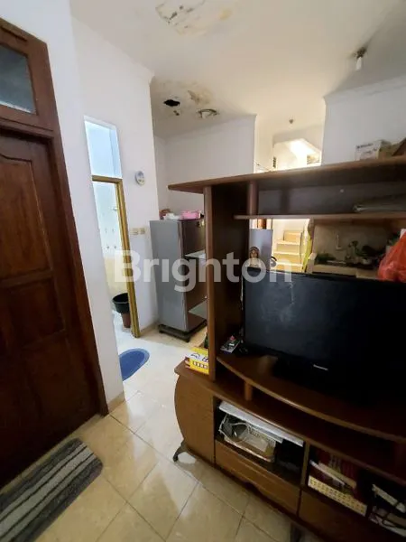 image RUMAH PADEMANGAN (7)