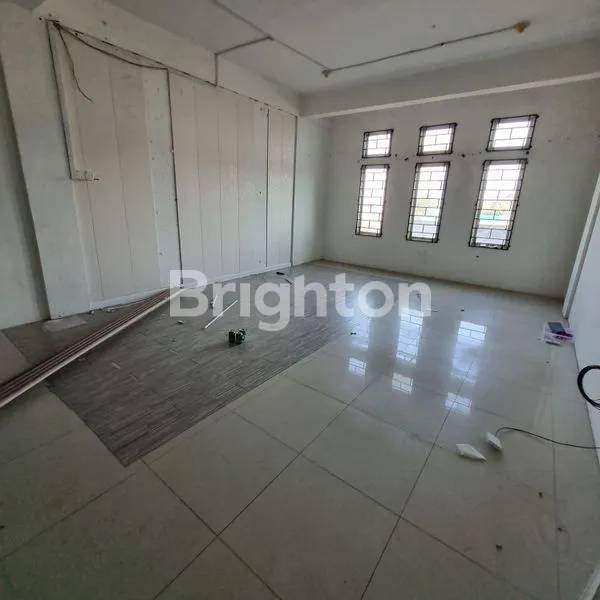 image RUKO GANDENG LOKASI STRATEGIS HADAP JALAN BESAR DI TRIKARSA PASIR PUTIH (6)