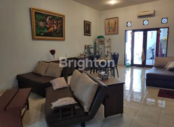 image RUMAH CANTIK LUAS 8X19 M2 SHM BEBAS BANJIR  (1)