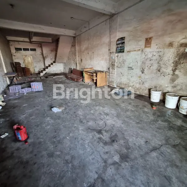 image RUKO LOKASI STRATEGIS DAN SANGAT COCOK UNTUK INVESTASI DI PASIR PUTIH HADAP JALAN BESAR  (2)