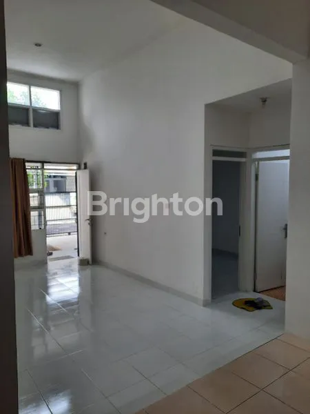 image BUTUH CEPAT LAKU RUMAH ASRI SIAP HUNI  (6)