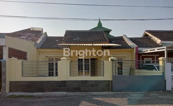 image DIJUAL CEPAT RUMAH PONDOK CITRA EKSEKUTIF BELAKANG SUPERINDO MERR SURABAYA (1)