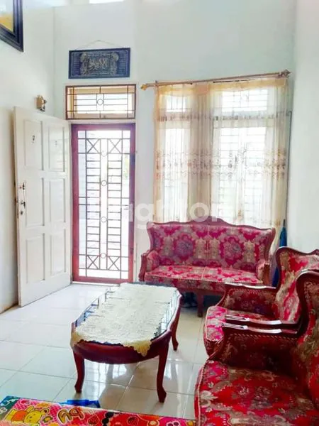 image RUMAH HUNI KOMPLEK VILLA MUTIARA MEDAN (3)