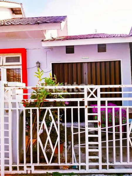 image RUMAH HUNI KOMPLEK VILLA MUTIARA MEDAN (2)