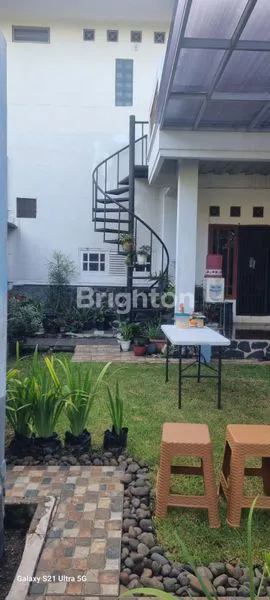 image RUMAH LUAS INDAH PENUH TAMAN SENSASI WEDDING DAN CAFE (8)