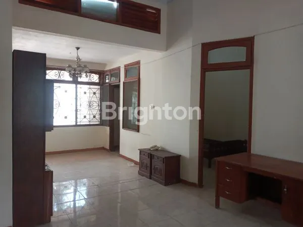 image RUMAH USAHA LUAS (5)