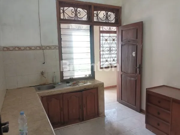 image RUMAH USAHA LUAS (7)