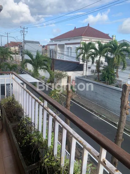 image RUMAH DUA LANTAI SUASANA TENANG DI NUSA DUA (1)