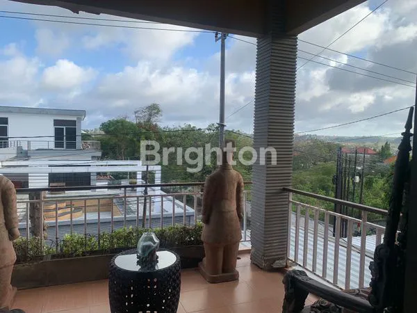 image RUMAH DUA LANTAI SUASANA TENANG DI NUSA DUA (8)