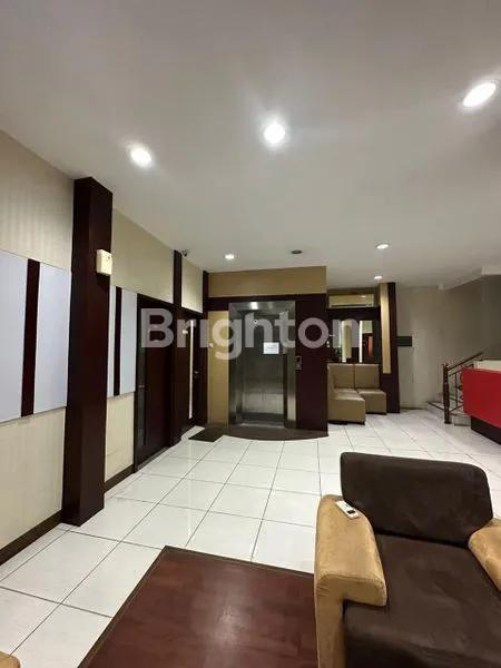 SIAP PAKAI, GEDUNG PERKANTORAN DI KAWASAN TAMAN SURYA , JAKARTA BARAT