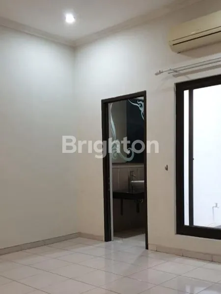 image RUMAH CITARUM TENGAH BAGUS DEKAT KOTA (3)