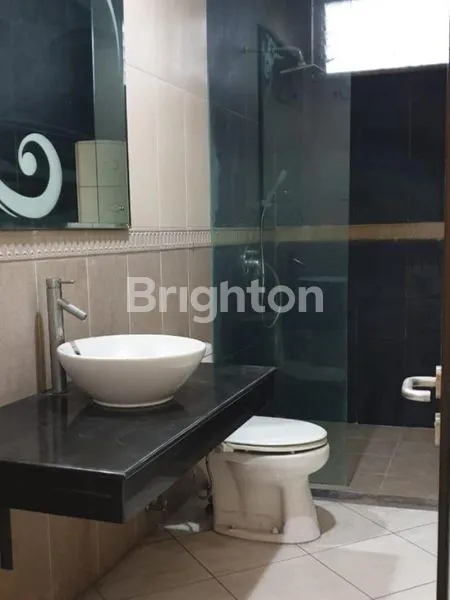 image RUMAH CITARUM TENGAH BAGUS DEKAT KOTA (8)