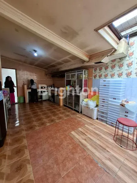 image LOKASI 5 MENIT KE PASAR PERUMNAS (7)