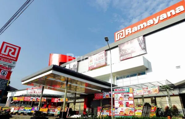 image DIJUAL RUMAH TUA HITUNG TANAH AJA (4)