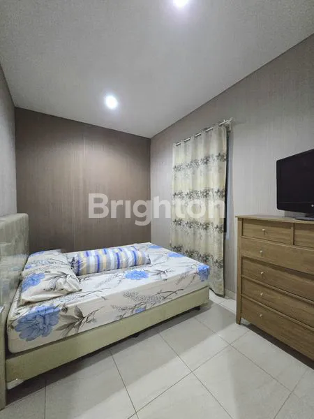 image RUMAH CANTIK 2 LANTAI DI VANYA PARK (6)