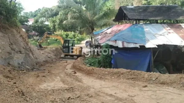 image TANAH BERSEBRANGAN DENGAN SMARINDA HILLS (3)