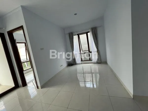 image RUMAH MEWAH 2 LANTAI DISCOVERY FIORE BINTARO, 5 KAMAR TIDUR (5)