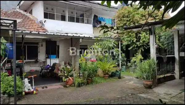 image RUMAH STRATEGIS DENGAN LAHAN YG LUAS DI TENGAH KOTA BOGOR (8)